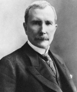 Investor Zone - ⬇️ Lee la descripción ⬇️ . ¿Conoces a John D. Rockefeller?  🤔 . Este es un personaje muy conocido dentro del mundo de los negocios y  de las inversiones